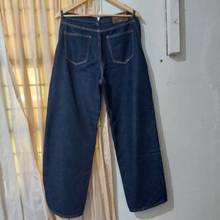 (Category: ) located in . Submitted by cma_rarefitph (Listing ID 1470000422, Image 1). Description: .