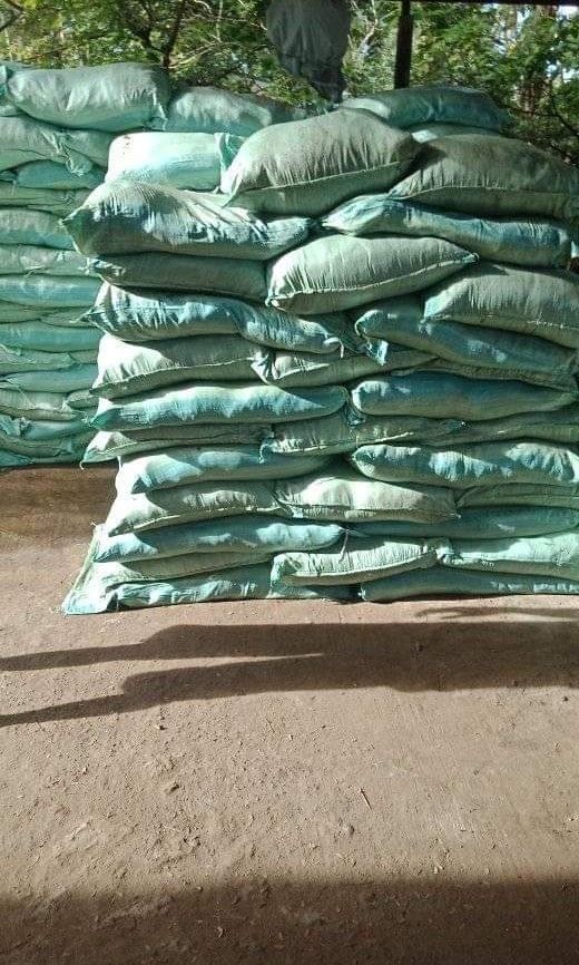 vermicast pure quality (Category: Soil & Fertilisers) located in Calauan. Submitted by thor09 (Listing ID 1470137428, Image 2). Description: vermicast pure quality P670 per sack 50 kls per sack we ship lalamove located bay laguna.