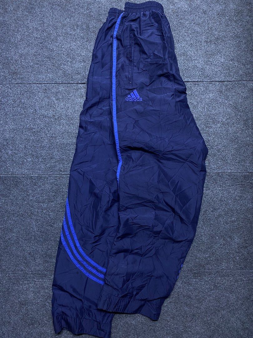 VINTAGE ADIDAS TRACK PANTS (Category: Coats, Jackets and Outerwear) located in Manila. Submitted by https_uno (Listing ID 1470037350, Image 3). Description: 26-42W 42L 14T 9H As new condition No issue 9.8/10 color rate.