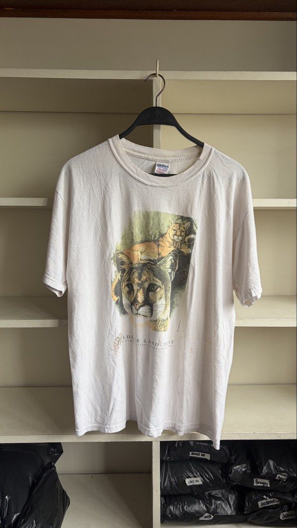 Vintage Animal Shirt (Category: Tshirts & Polo Shirts ) located in Manila. Submitted by _revault (Listing ID 1469994326, Image 1). Description: .
