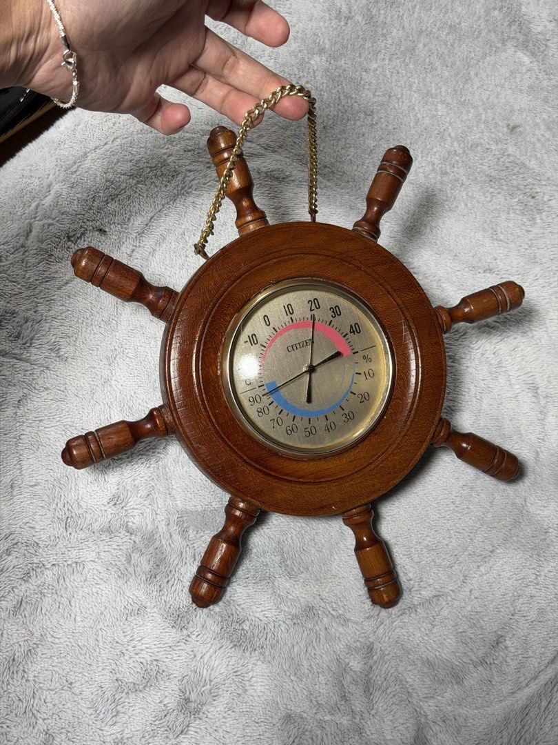 VINTAGE CITIZEN THERMOMETER & HYGROMETER (Category: Other Home Decor) located in Sablan. Submitted by gongonshelley12 (Listing ID 1469980256, Image 2). Description: 550 only VINTAGE CITIZEN THERMOMETER & HYGROMETER EXCELLENT PO ETO Vintage Citizen wooden ship's wheel wall thermometer and hygrometer from the Showa retro era (1970s–1980s)..