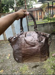 (Category: ) located in . Submitted by workmensph (Listing ID 1469652240, Image 1). Description: .