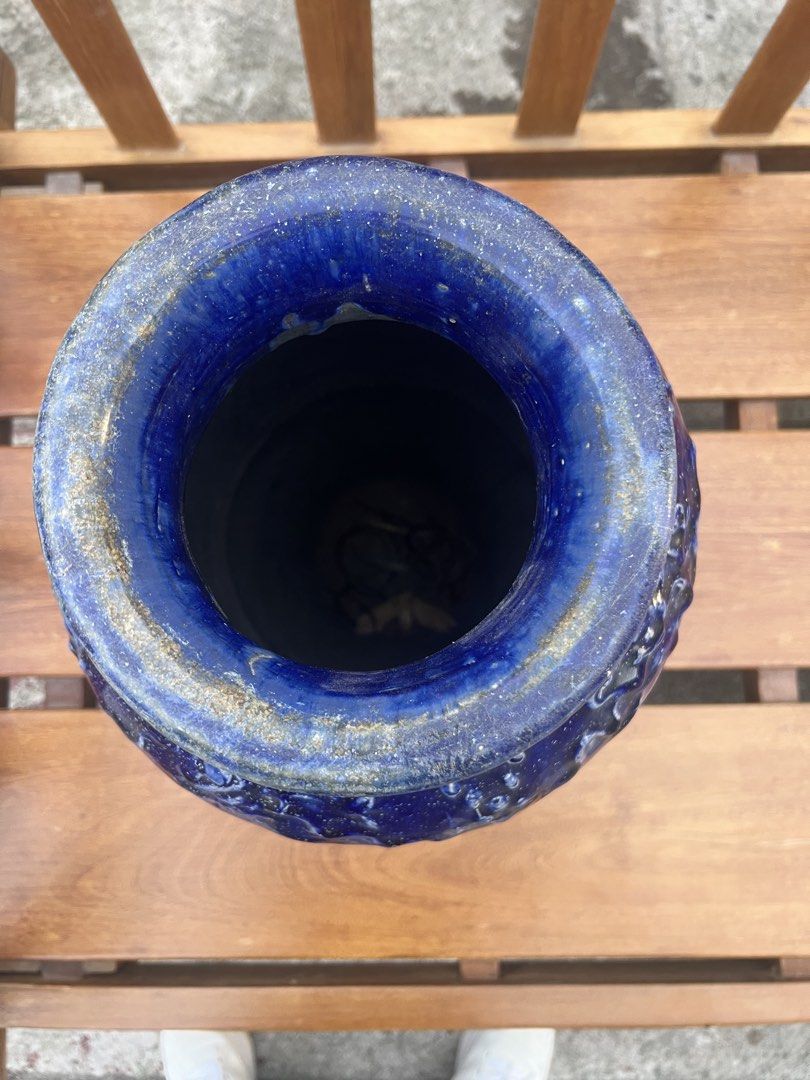 Vintage Cobalt Blue Storage Jar (Category: Vases & Decorative Bowls) located in Makati City. Submitted by baliktanaw (Listing ID 1470063988, Image 3). Description: Vintage cobalt blue medium size Martaban storage jar . In good condition, no cracks or damage. Height: 22 1/2 inches Diameter: 12 1/4 inches.