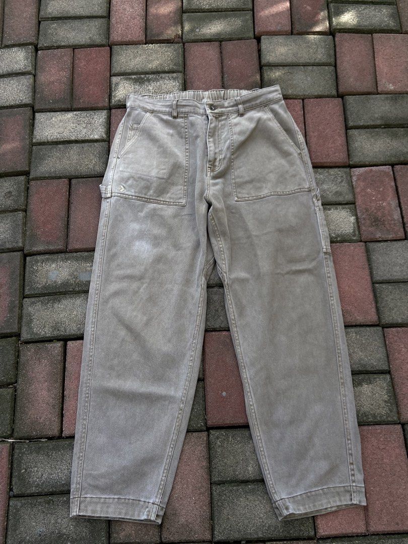 Vintage Converse Carpenter Pants (Category: Jeans) located in Naga. Submitted by marcbiench83020 (Listing ID 1470094547, Image 3). Description: Vintage Converse Carpenter Pants Length: 40 Width: 34-36 Condition: Good Condition Color Rate: 9/10 Issue: None.