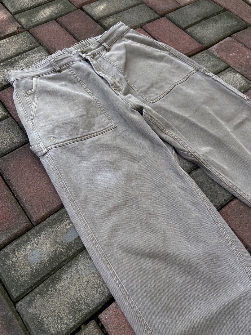 Vintage Converse Carpenter Pants (Category: Jeans) located in Naga. Submitted by marcbiench83020 (Listing ID 1470094547, Image 2). Description: Vintage Converse Carpenter Pants Length: 40 Width: 34-36 Condition: Good Condition Color Rate: 9/10 Issue: None.