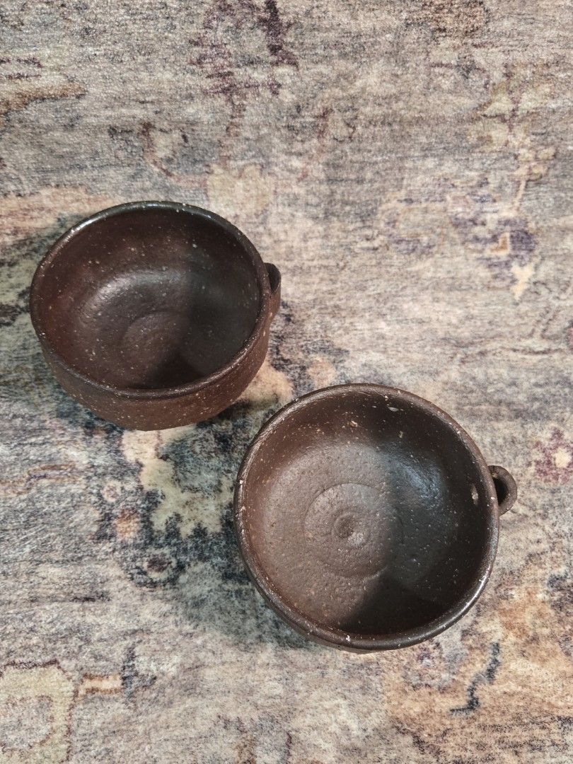 Vintage dark glazed studio chawan matcha bowl (per piece) (Category: Coffee & Tea Tableware) located in Manila. Submitted by cwknds (Listing ID 1470055411, Image 3). Description: sculpted from heavy iron-rich clay with a deep chocolate wash, side pour lip, and organic speckled texture. (chasen shown for scale comparison only) • vintage unused • ₱450/each ~ personally sourced&curated note: these are vintage pieces hence may show signs of age and w