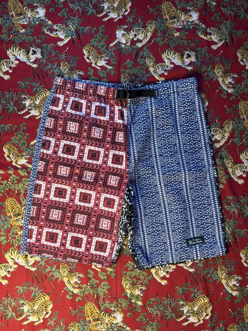 Vintage Manastash Hemp Patchwork Outdoor Shorts (Category: Shorts) located in Caloocan City. Submitted by ruvendnewborn (Listing ID 1470117976, Image 2). Description: Vintage Manastash Hemp Patchwork Outdoor Shorts Flat Measurements: (IN INCHES) Waist: fits 30” to 32” Length: 20.5” Leg opening: 10.5” - Tagged as size Medium - Fits 30 to 32 waistline - Made of hemp and cotton blend fabric - Front and velcro back pockets - Adjustable nylon webbing 