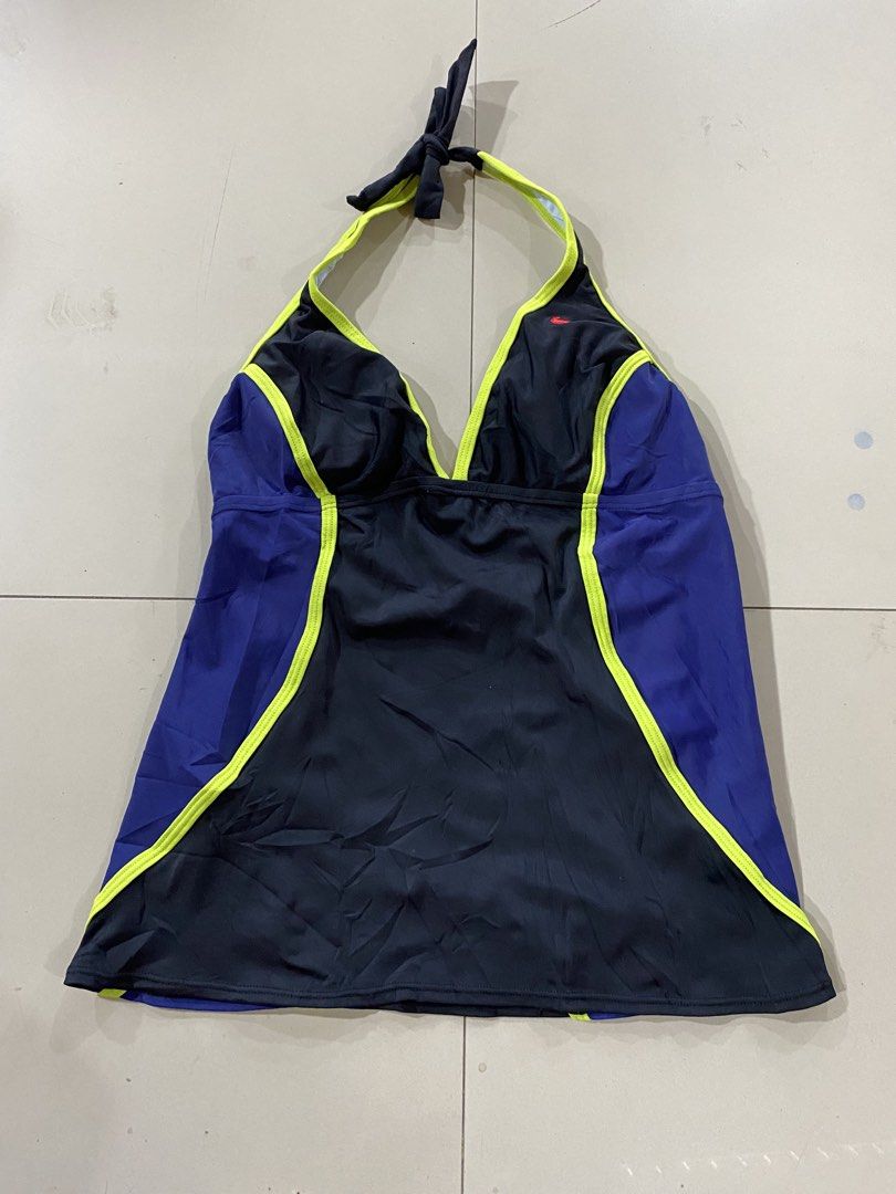 Vintage nike (Category: Activewear) located in Koronadal. Submitted by southstyle97 (Listing ID 1470040633, Image 1). Description: ▫️✅ Vintage Medium on tag Padded Excellent No issue DM 💌.