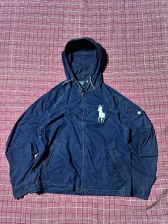 (Category: ) located in . Submitted by wardrobeph.com (Listing ID 1470125619, Image 1). Description: .