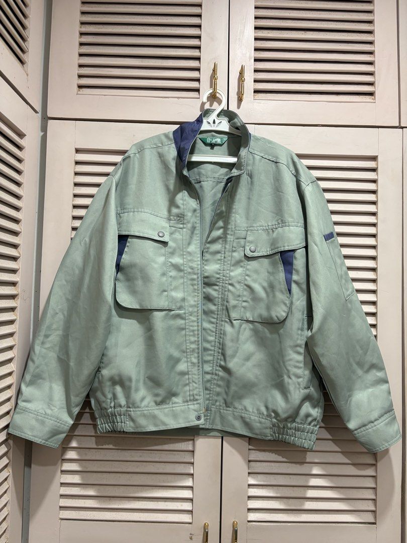Vintage Utility Jacket (Category: Coats, Jackets and Outerwear) located in Muntinlupa City. Submitted by sukimum (Listing ID 1469980276, Image 1). Description: Thrifted mint korean utility jacket. Actually cute for casual wear or as part of a costume.
