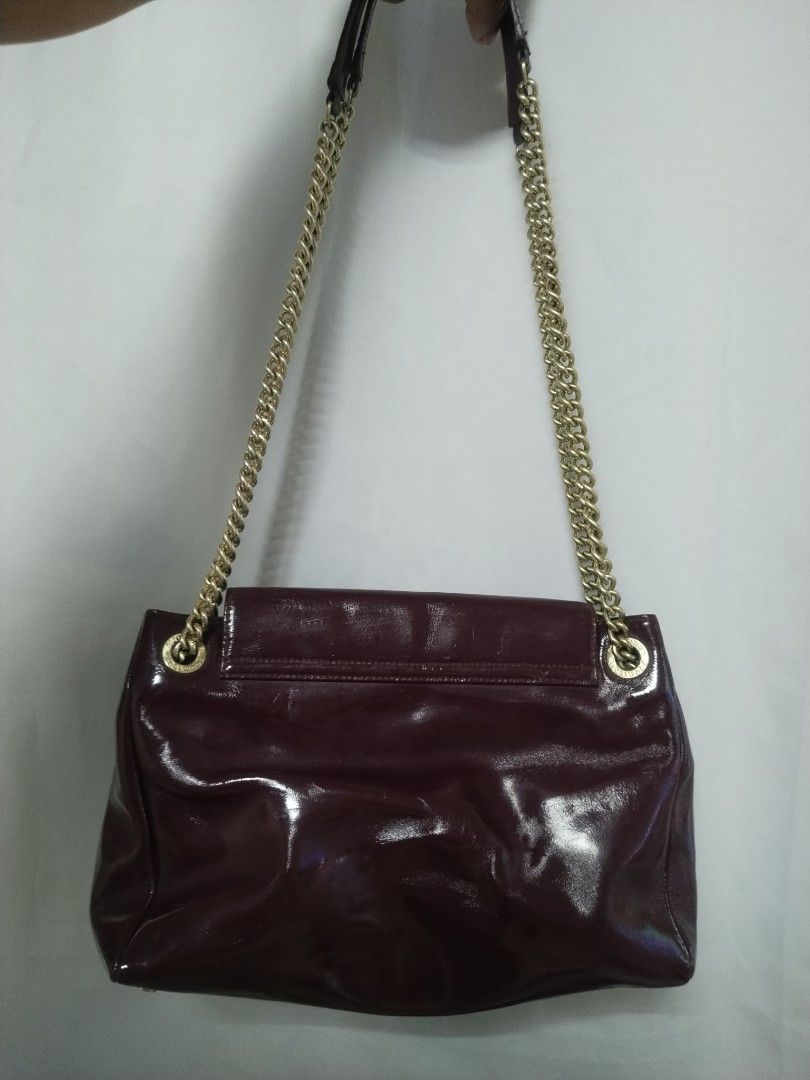 Vivienne Westwood Leather (Category: Shoulder Bags) located in Manila. Submitted by liljhayvillanueva (Listing ID 1470003185, Image 2). Description: Vivienne Westwood Leather Authentic.