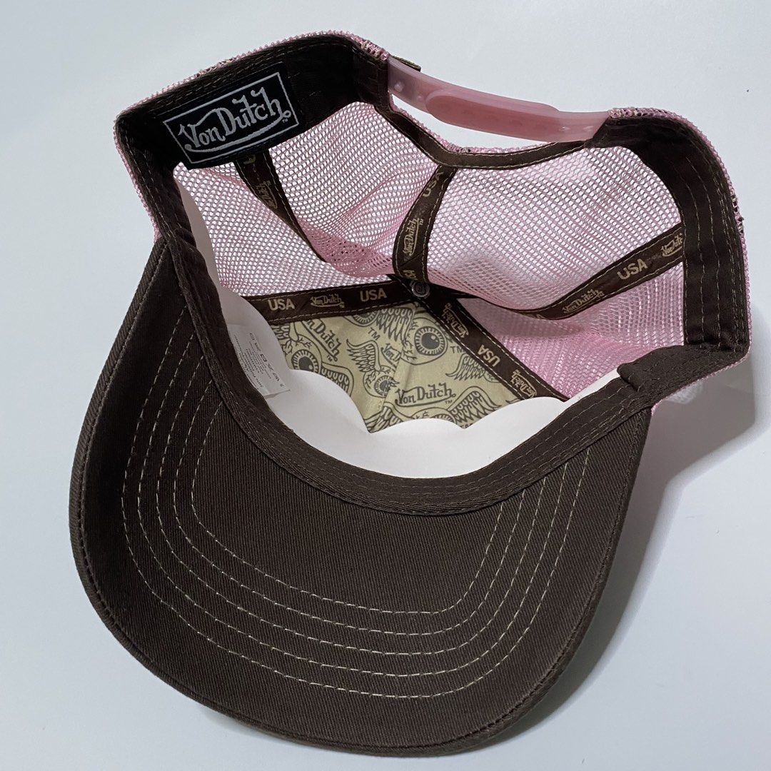 von dutch choco pink trucker hat (Category: Caps & Hats) located in Quezon City. Submitted by hatlocker (Listing ID 1470029579, Image 3). Description: ₱850.00 only dm.