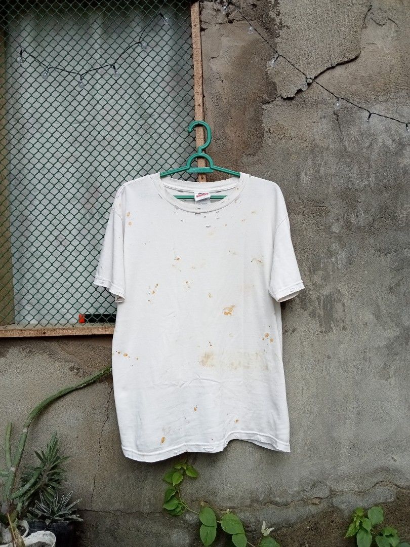 Vtg 00s Blank Triple-A Distressed w/ Rust Stained (Category: Tshirts & Polo Shirts ) located in Cabadbaran. Submitted by reizen_ace051823 (Listing ID 1470031575, Image 1). Description: - trash condition - size medium on tag - dimes L27 x W21 - safe to stretch.
