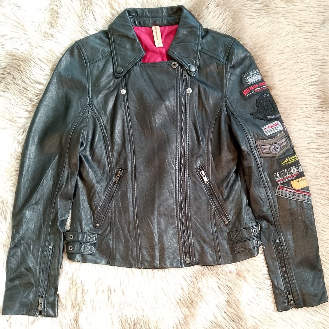 vtg TOUGH Jeansmith Lambskin Leather Jacket (Category: Coats, Jackets and Outerwear) located in Antipolo. Submitted by justdropby.ph (Listing ID 1470026787, Image 3). Description: excellent condition XSmall can fit to Small size 17 width 20.5 length authentic piece from the Bauhaus HK.
