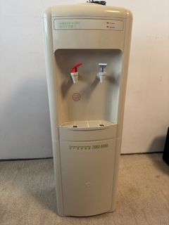 （分類：）位於 。 由 nicolashk 提交（商品編號 1469978995，圖片 1）。簡介： 。