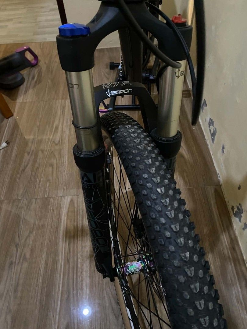 Weapon Spartan 27.5 Custom MTB (Like New / Fresh) (Category: Bicycles) located in Caloocan City. Submitted by jungrid (Listing ID 1470029628, Image 3). Description: Full Specifications: • Frame: Weapon Spartan 6069-T6 Premium Alloy (Size Medium, 27.5, Clean Internal Cabling) • Fork: Weapon Tower 7 Air Suspension Fork (Beefy 34mm Stanchions, Rebound Adjuster x Lock-in/out working smoothly) • Drivetrain: Smooth 1x11 Speed Setup • Weapon Storm 200 H