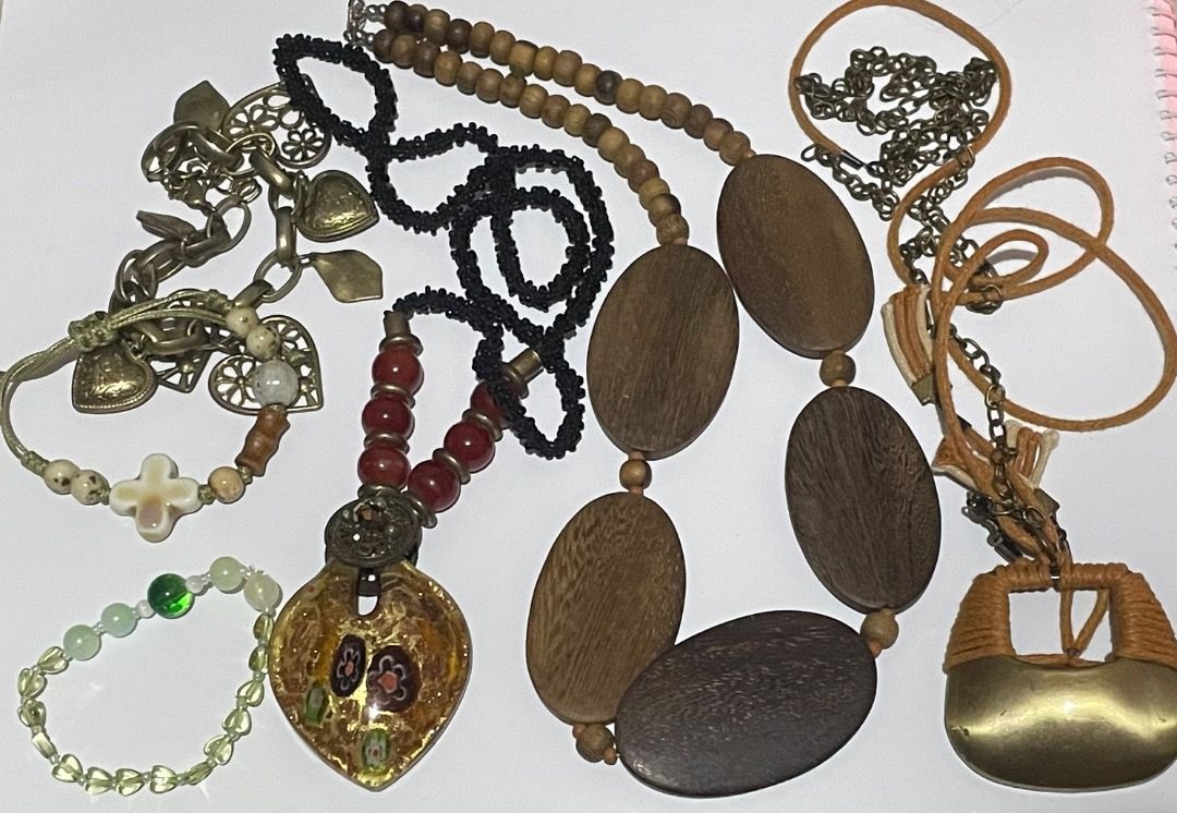Whimsy Esoteric Boho Accessories Bundle (Category: Necklaces) located in Davao. Submitted by nara.com (Listing ID 1470009187, Image 1). Description: sourced from japan surplus no value stone, pure anik anik purposes 3 necklaces 3 bracelets.