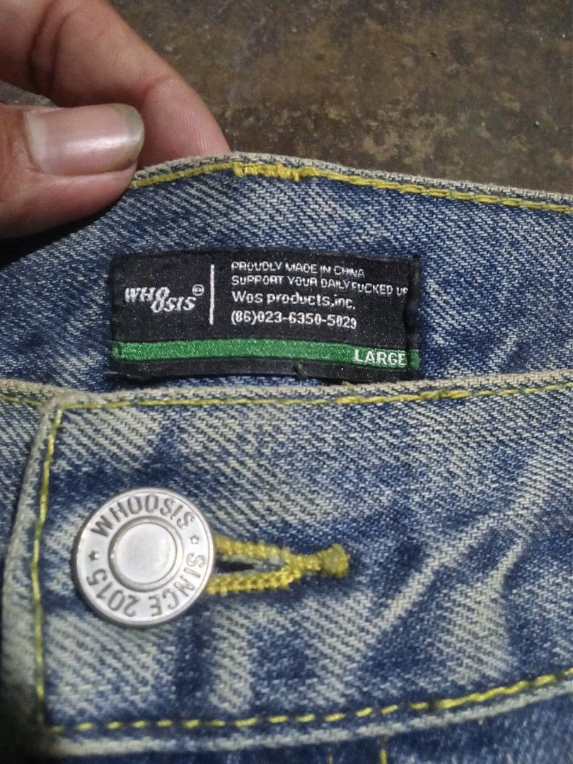Who8sis (Category: Jeans) located in Manila. Submitted by tcbukay_zxc25 (Listing ID 1470073131, Image 3). Description: Who8sis jeans Size 34 Length 41 Leg opening 6.