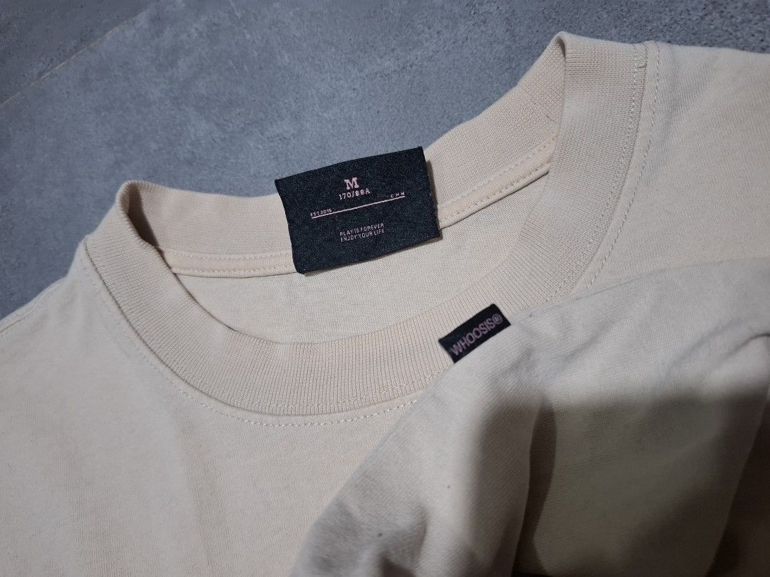 Who Osis x Playboy (Category: Activewear) located in Rizal. Submitted by marcothrifts (Listing ID 1470087055, Image 2). Description: Who Osis x Playboy Width: 21.5 Length: 27 Color rate: 9.9/10 Excellent Condition No issue.