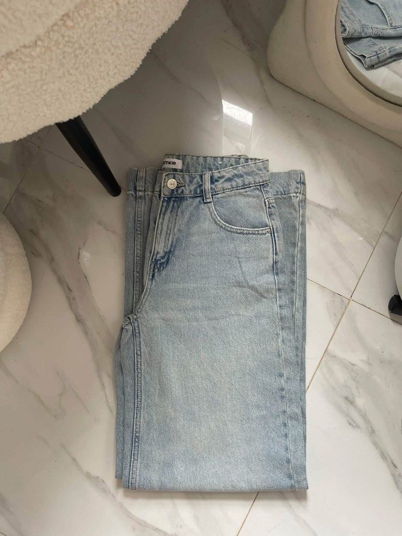 Wide Leg Pants (Category: Jeans) located in Cavite. Submitted by closetbycole (Listing ID 1470009086, Image 2). Description: brand: pimkie — super nice mga sis! 🫶🏻 — length: 40-41 inches — true to size (add 1 size kapag gusto loose fit) — available size: 24-30.