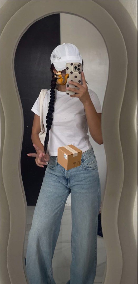 Wide Leg Pants (Category: Jeans) located in Cavite. Submitted by closetbycole (Listing ID 1470009086, Image 1). Description: brand: pimkie — super nice mga sis! 🫶🏻 — length: 40-41 inches — true to size (add 1 size kapag gusto loose fit) — available size: 24-30.