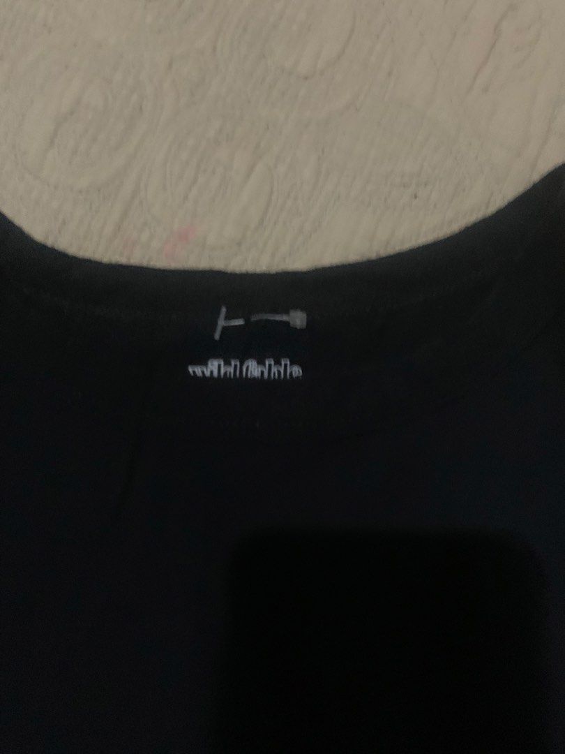 Wild Fable Black Short Sleeve Crop Top (Category: Shirts) located in Manila. Submitted by spaceshop12345 (Listing ID 1469959677, Image 2). Description: - Brand: Wild Fable - Style: Short sleeve crewneck crop top - Material: Soft, stretchy ribbed fabric - Color: Classic black - Fit: Perfect basic for high-waisted jeans or skirts - Condition: Worn a few times, washed and stored properly.