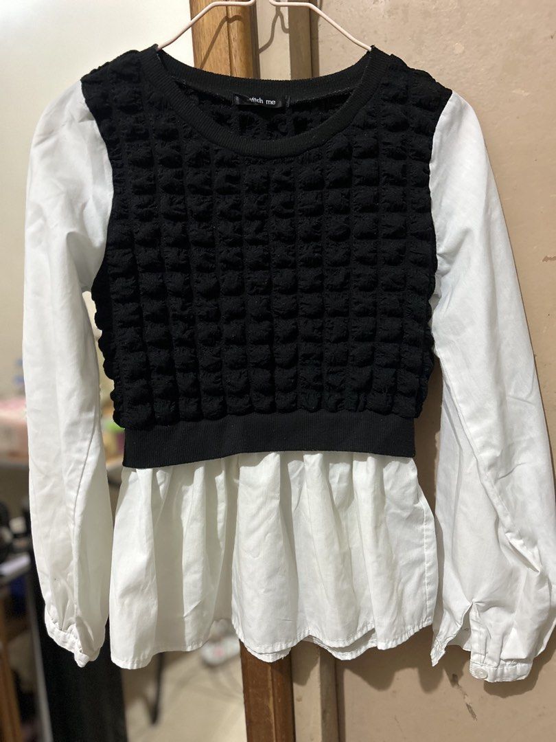 Witch Me Black and White Textured Top Blouse (Category: Blouses) located in Manila. Submitted by prelovedbyeljodi (Listing ID 1470012013, Image 2). Description: ✨ **Dress for Sale!** ✨ 👗 Lightly used and still in great condition! 📌 **RFS:** Decluttering 💌 Message me if interested! .