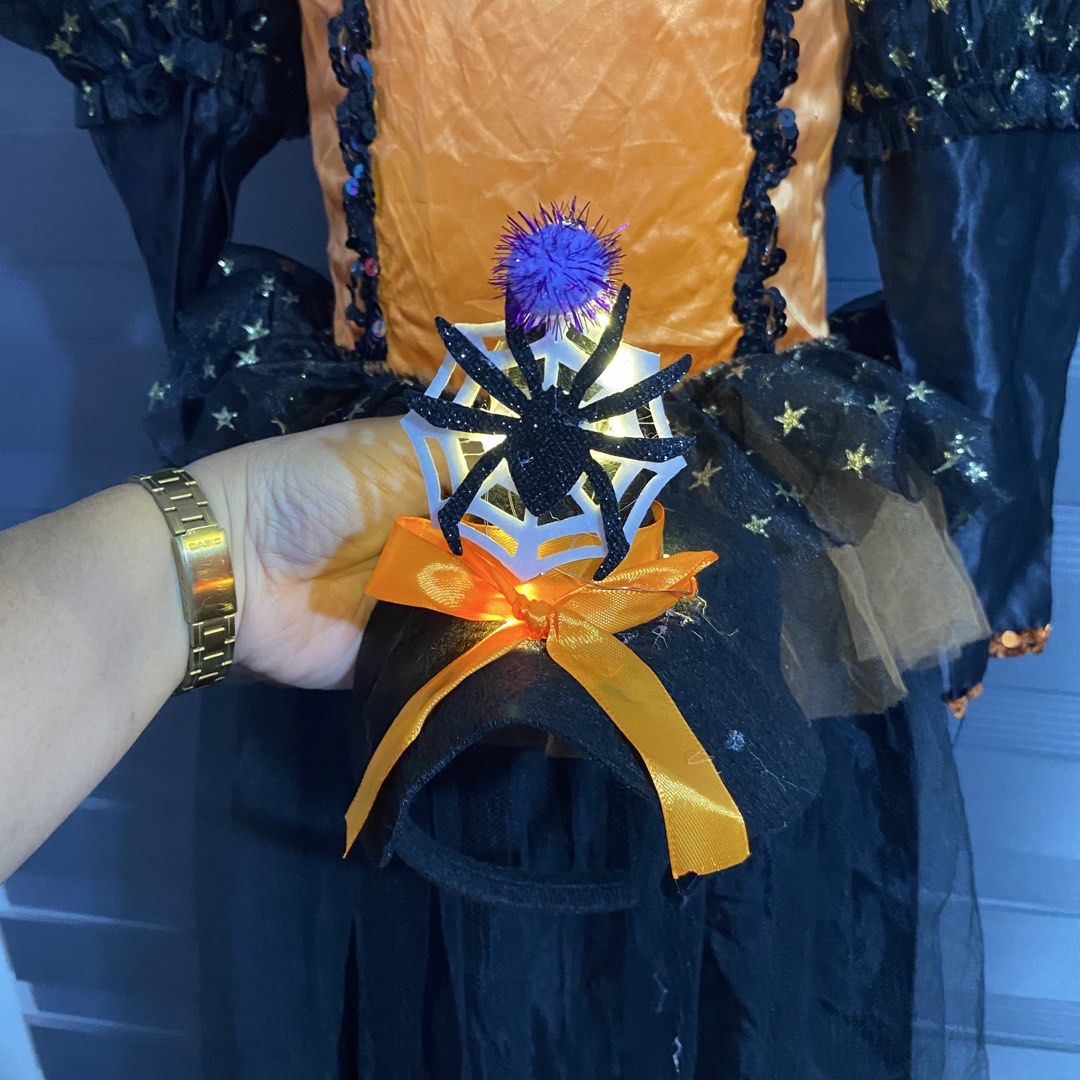 Witch Teens Costume (Category: Everything Else Others) located in Caloocan City. Submitted by discusonlineshop (Listing ID 1470000647, Image 3). Description: 10-12Y Complete Set .