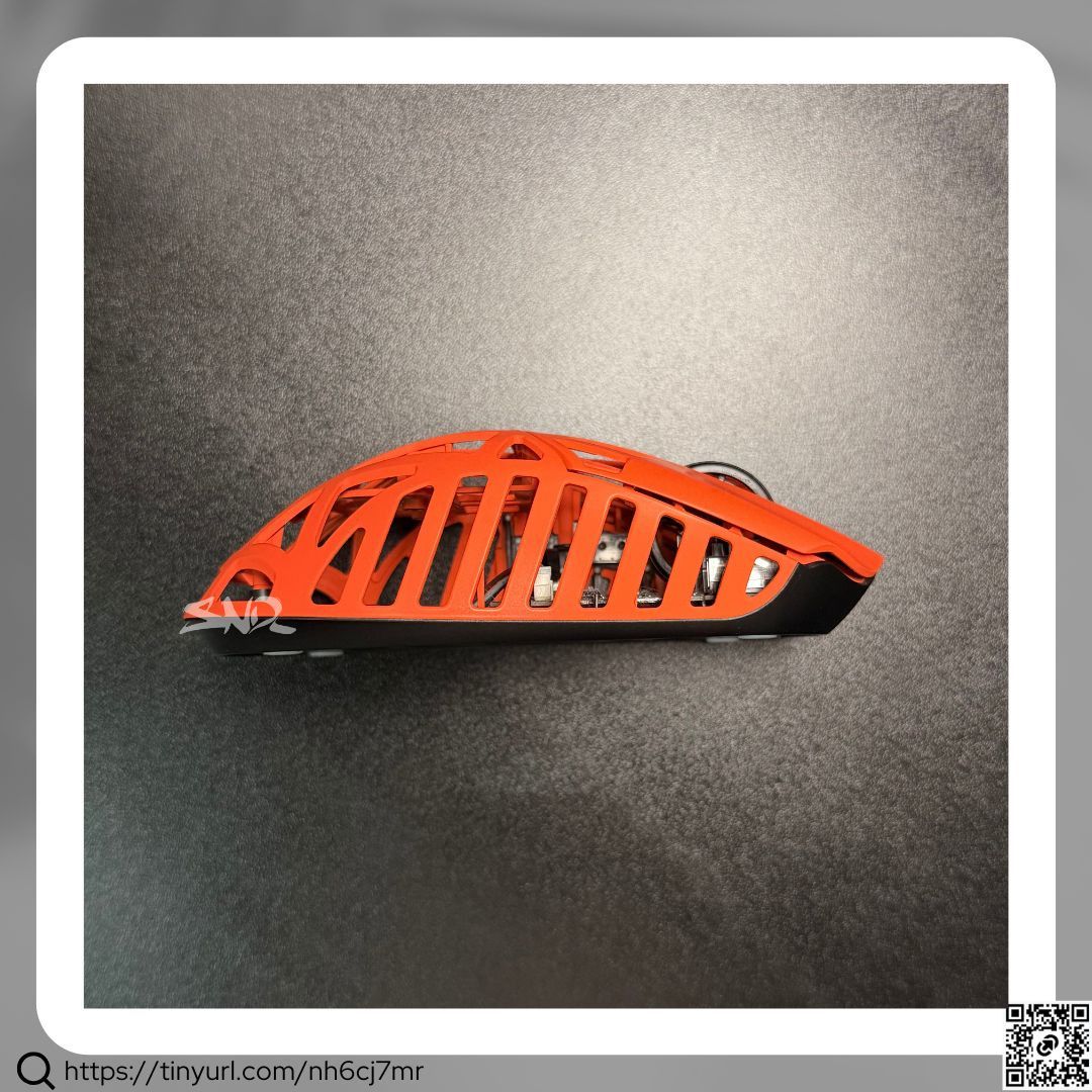WLMouse Beast X Max 8K Magnesium (Category: Mouse & Mousepads) located in Quezon City. Submitted by sonder_listings (Listing ID 1470112733, Image 3). Description: • Complete w/box & inclusions • Date of purchase: December 20, 2025 • Will forward proof of purchase • DataBlitz purchased • Fire Orange colorway • MCU: Nordic 52840 • Sensor: PAW3950 HS • Polling Rate: 125-8000Hz (Adjustable) • Encoder: TTC Dust-Proof silver • Switches (Main): TTC Nihi