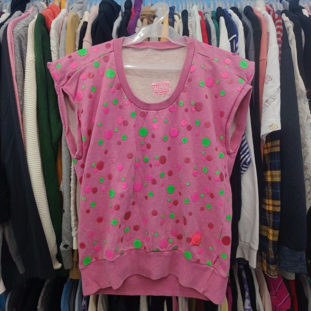 W&Lt Vintage Polka dot Designs (Category: Luxury Apparel) located in Daraga. Submitted by flip2fit (Listing ID 1470141185, Image 1). Description: Excellent to new condition No issue Small to medium fit.