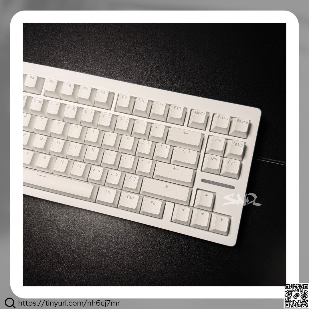 Wooting 80HE Zinc Alloy V2 | White (Category: Computer Keyboard) located in Quezon City. Submitted by sonder_listings (Listing ID 1470112174, Image 3). Description: • Unboxed only for photos/testing • Complete w/box & inclusions • Date of purchase: October 05, 2026 • Will include physical receipt • 80HE Zinc Alloy V2 Version • Lekker L60 V2 switches • Keycap & switch puller • Braided USB-C to C cable • USB-C to USB-A dongle • Travel case 💰 Selli
