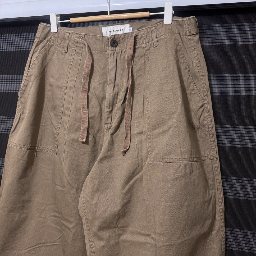 Workware Heritage Khaki Baker Balloon Pants (Category: Trousers) located in Lucban. Submitted by bigsteppa.tiger (Listing ID 1470122368, Image 2). Description: Workware Heritage Khaki Baker Balloon Pants Good as new Size - 30 to 32 Lenght - 39 Hem - 10 - 1,480 pesos.