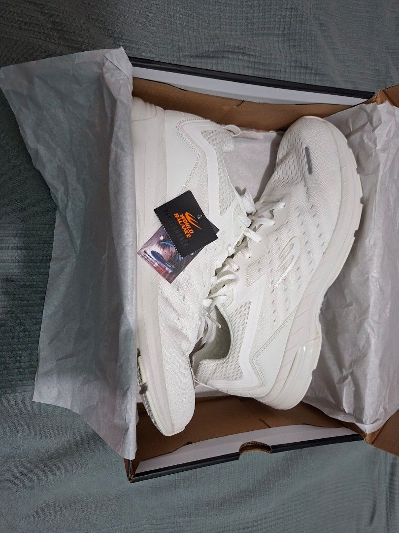 World balance codex Men's cross training shoes (Category: Casual Shoes) located in Manila. Submitted by wholly389 (Listing ID 1470050510, Image 1). Description: I bought this 3 days ago but I got a size too big (im size 10 US and I got 12 US).