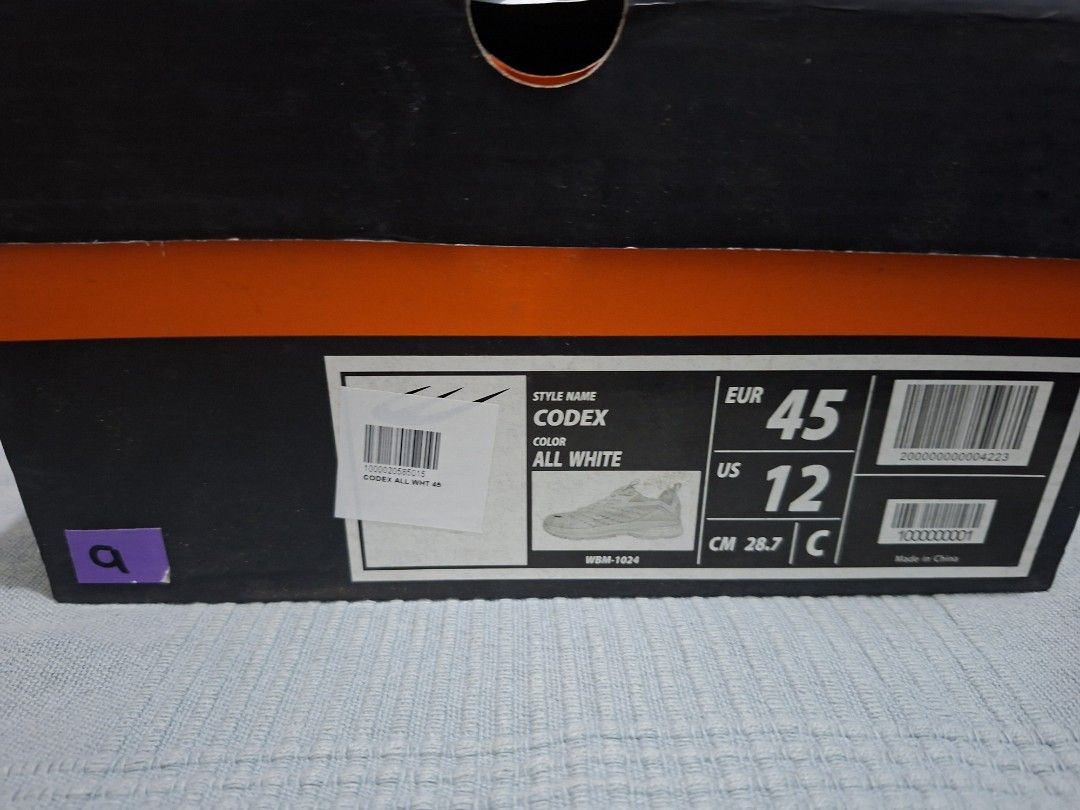 World balance codex Men's cross training shoes (Category: Casual Shoes) located in Manila. Submitted by wholly389 (Listing ID 1470050510, Image 2). Description: I bought this 3 days ago but I got a size too big (im size 10 US and I got 12 US).