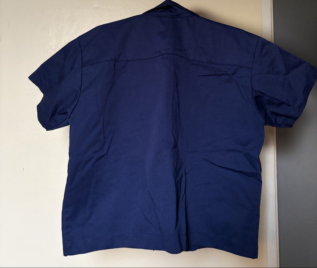 Worn Expressions Short Sleeve Zip-Up Polo (Category: Tshirts & Polo Shirts ) located in Quezon City. Submitted by ditsysss (Listing ID 1470044240, Image 2). Description: - local brand Worn Expressions, cropped fit .