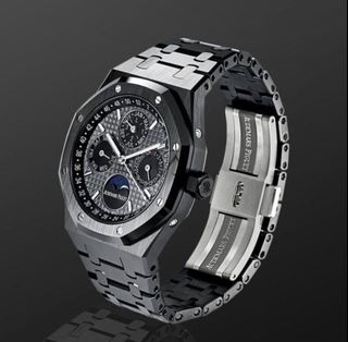 (Category: ) located in . Submitted by 0000watchcollectsg (Listing ID 1470123652, Image 1). Description: .