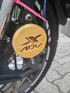 Xadv Front Wheel Reflector Cover 3D print, Motorcycles, Motorcycle ...