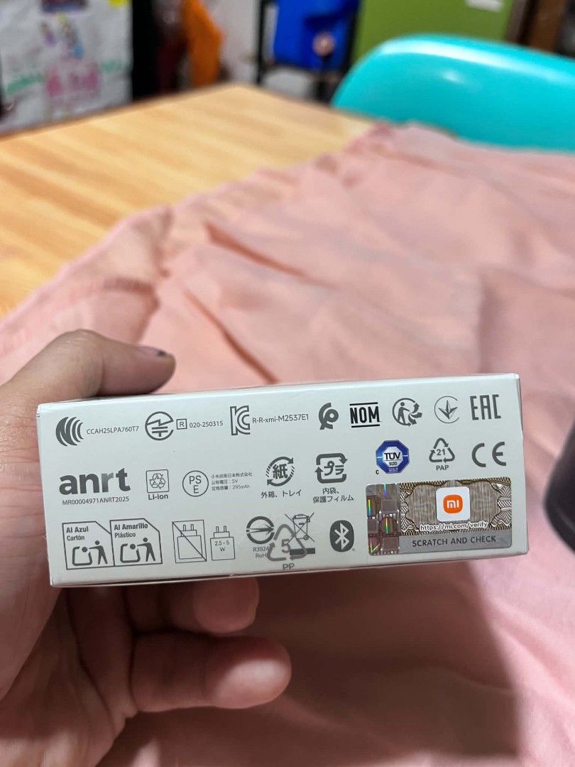 Xiaomi Redmi Buds 8 Active Wireless Earphones White (Category: Earphones) located in Quezon City. Submitted by luigiposerio2 (Listing ID 1470082230, Image 3). Description: - Brand: Xiaomi Redmi Buds 8 Active (White, Model M2537E1) - Condition: Brand new, unopened box with factory seal intact - Sound: Immersive 14.2mm dynamic drivers for deep bass - Calls: Dual-mic AI noise reduction for crystal-clear conversations - Battery: Up to 37 hours of tot