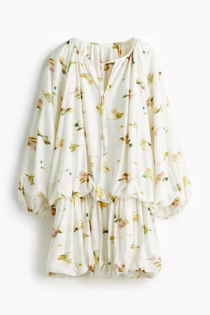 XL DRESS Bubble-Hem (Category: Dresses) located in Makati City. Submitted by joyjoytee (Listing ID 1470059162, Image 2). Description: Used only once.