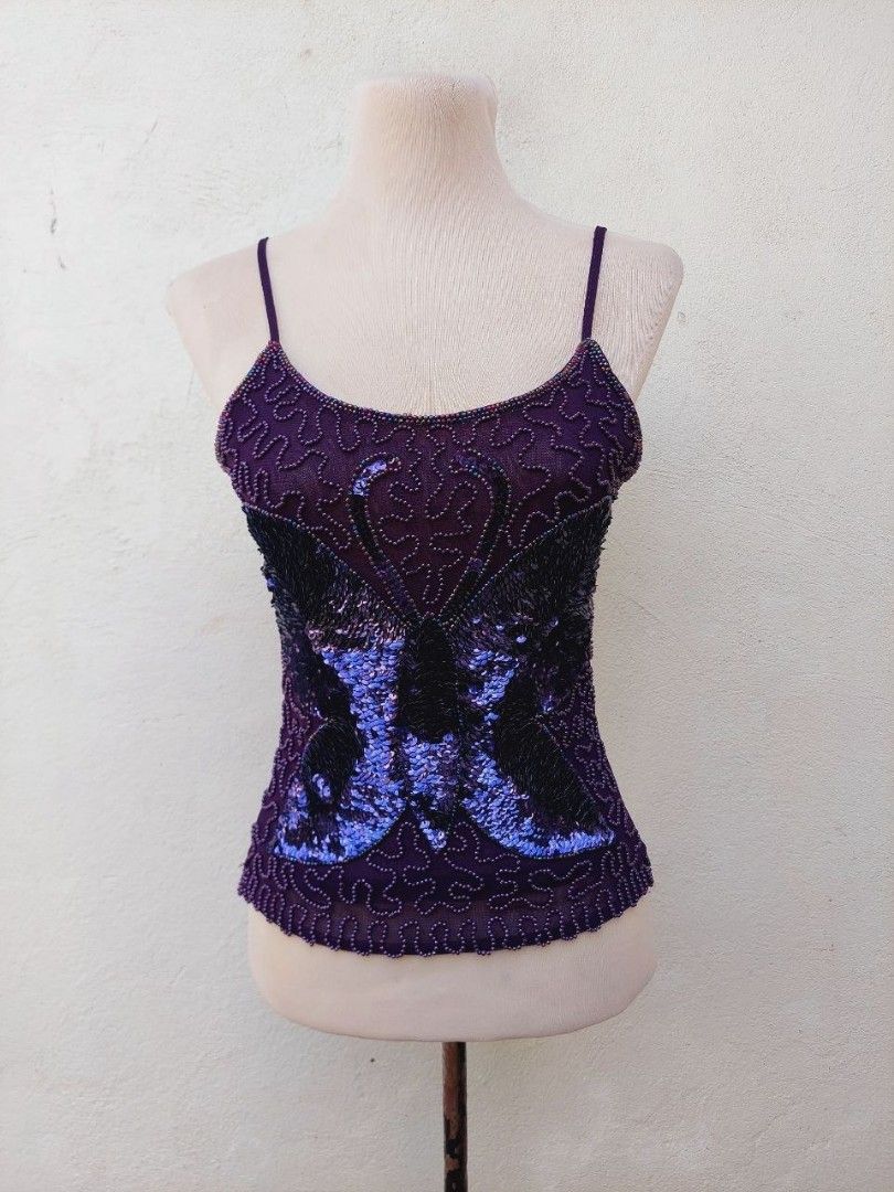 Y2k Beaded Top (Category: Sleeveless) located in Echague. Submitted by ribbitpicks (Listing ID 1470023738, Image 3). Description: no flaw hearing offers!! lock price 1,500.