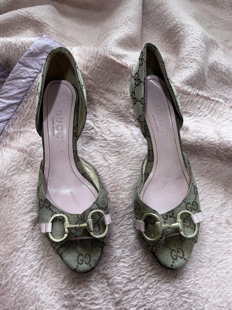 Y2K Gucci Monogram Horsebit Peep Toe Heels (Category: Heels) located in Mandaluyong City. Submitted by chienneclassique (Listing ID 1470088563, Image 3). Description: - Size 37 - Gucci Y2K stiletto slingback heels - Beige GG monogram canvas with pink leather trim - Iconic metal horsebit detail on the vamp - Made in Italy - Condition: Normal wear on insoles and soles from previous use.