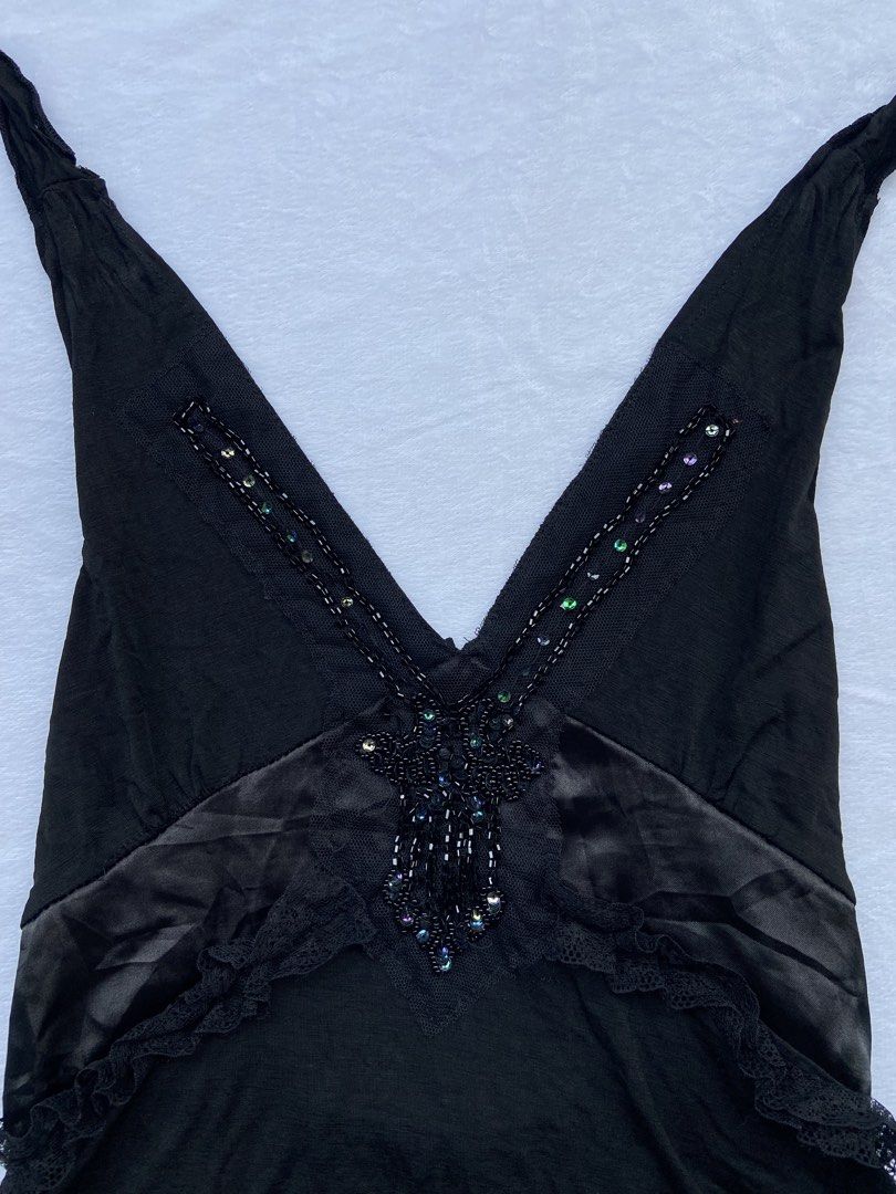 Y2K Halter Whimsigoth Beaded Tops (Category: Blouses) located in General Santos City (Dadiangas). Submitted by kala_chuchi (Listing ID 1470111226, Image 2). Description: Size. Small 13 inches width 27 inches length No flaws Over all condition Excellent .