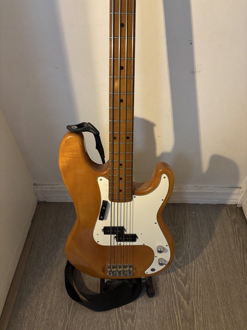 Yamaha Pulser Bass 400 (Category: Musical Instruments) located in Quezon City. Submitted by MetroDeRetro (Listing ID 1470100582, Image 2). Description: Yamaha Pulser Bass 400 * Wood bass guitar vintage * With Semour Duncan pick ups (worth 9k php, with receipt) * With two bass guitar bags (one is Graft worth 2.8k and the other is its leather OG bag) * La Bella Low Tension Flats * Free Fermata Leg rest Note: Specs were provided by the original owne