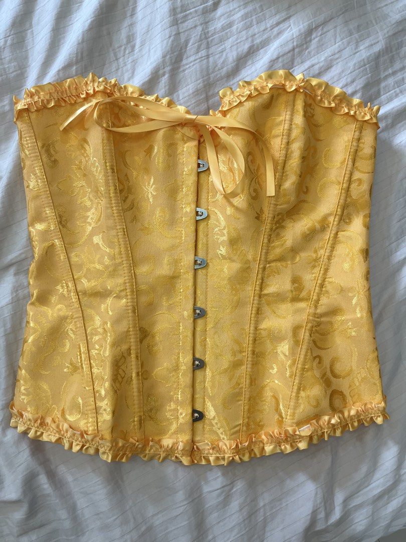 YELLOW CORSET SHEIN MEDIUM - BELLE COSTUME (Category: Evening dresses & gowns) located in Manila. Submitted by edelweiss1221 (Listing ID 1469977275, Image 1). Description: BRAND NEW RFS: bought another item of the same kind.