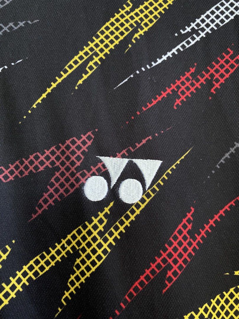 Yonex QZIP (Category: Activewear) located in Cabadbaran. Submitted by jersey.cobyming (Listing ID 1470053433, Image 3). Description: L: 26" W: 19.5" Size on tag: M Excellent Condition | GOOD AS NEW Embroidered logo.
