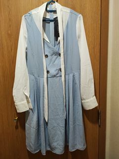 (Category: ) located in . Submitted by wardrobe14 (Listing ID 1469961700, Image 1). Description: .