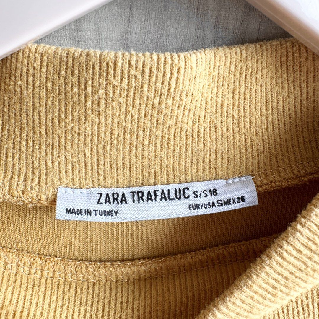 ZARA - Mustard Mock Neck Top (Category: Others Tops) located in Makati City. Submitted by alilbitofeverything.ph (Listing ID 1470008128, Image 3). Description: 📍Makati Brand: Zara Size on tag: Small Fits small-semi medium No flaws.