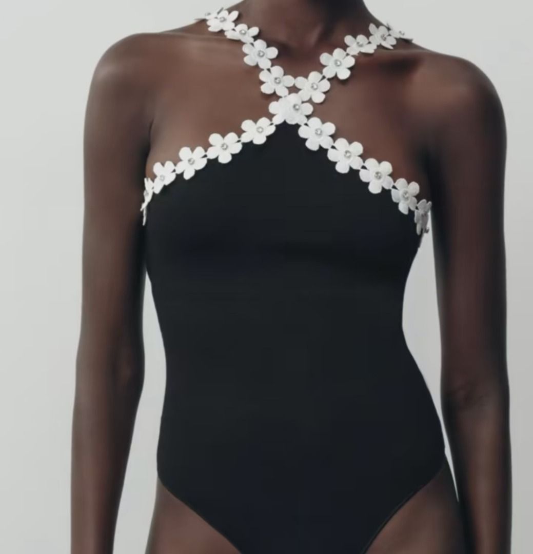 Zara Black Floral Strap Bodysuit (Category: Sleeveless) located in Manila. Submitted by prelovedgossipgirl (Listing ID 1470059332, Image 3). Description: - LAST PRICE ALREADY -never worn - Condition: with original tag Loc: Batangas MOP: GCASH MOD: JNT (shipping shouldered by buyer).