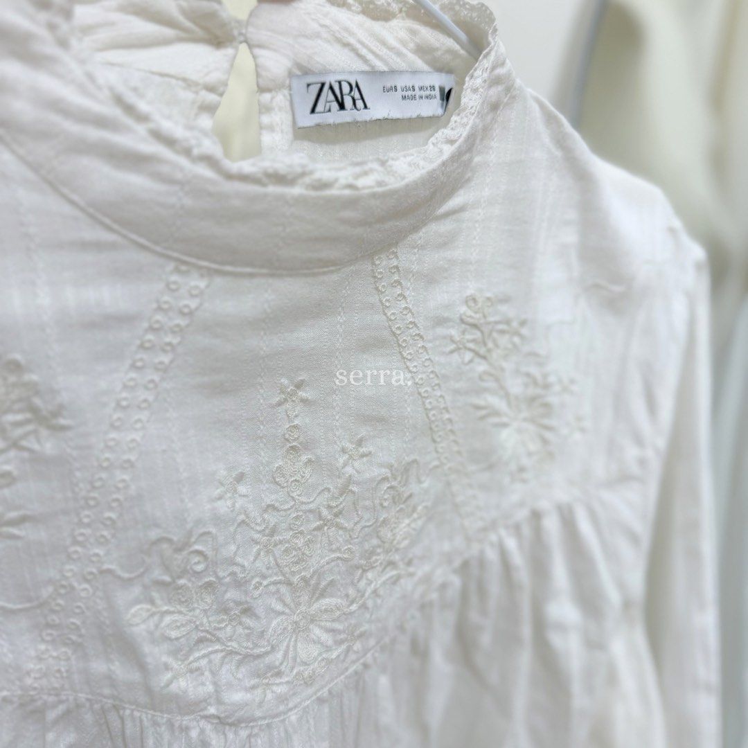 Zara Long-sleeved Top (Category: Longsleeves) located in Subic. Submitted by serra. (Listing ID 1469957483, Image 2). Description: 🎀Washed and ready to wear! 📍Subic, Zambales 💵Payment first via Gcash 📦Shipping nationwide via J&T.