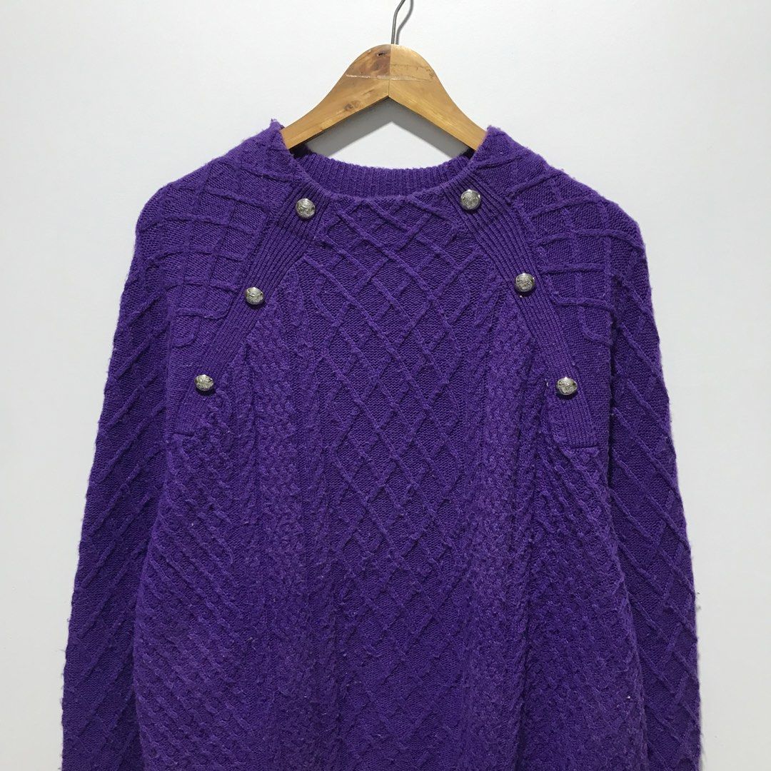 ZARA Purple Knitted Sweater (Category: Coats, Jackets and Outerwear) located in Cavite. Submitted by tanya.valentin (Listing ID 1469964034, Image 1). Description: - 26x27.